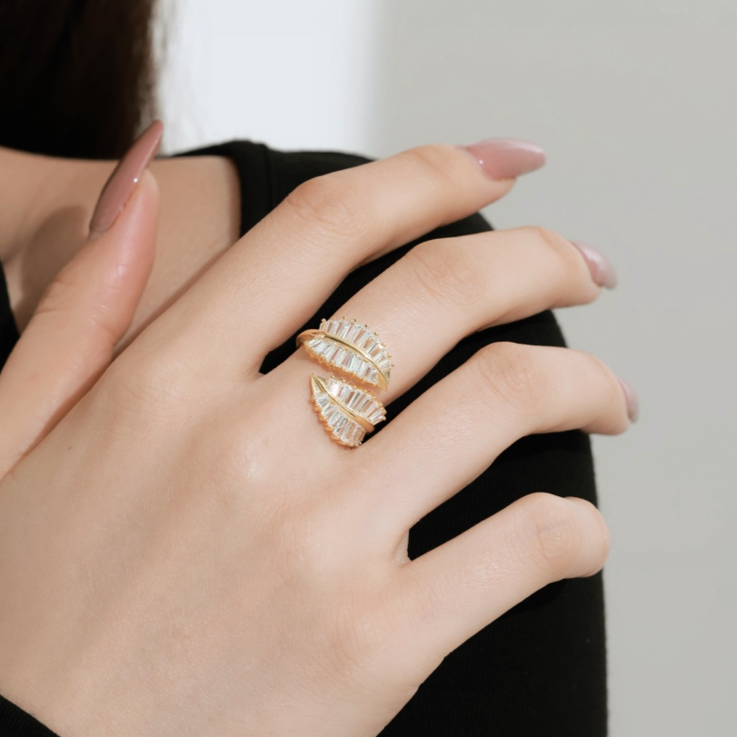 Anillo Hoja con Circonitas - Plata 925