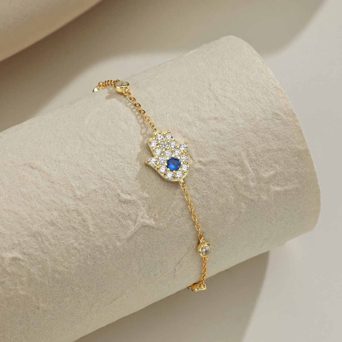 Pulsera Hamsa en Plateado y Dorado