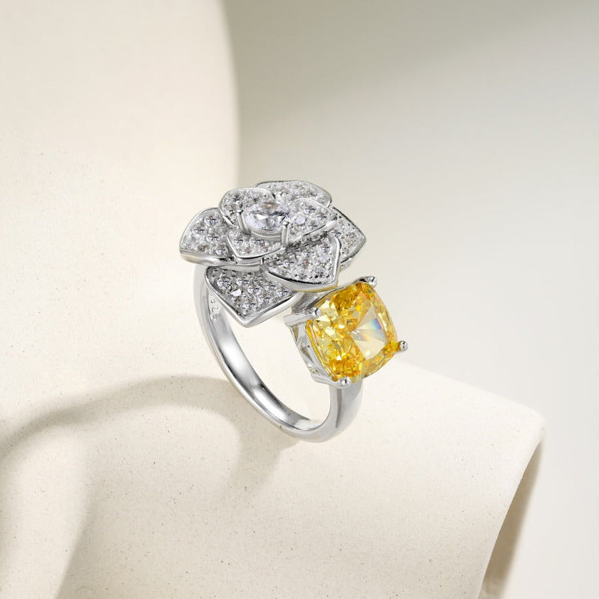 Anillo Flor de Circonitas - Plata 925