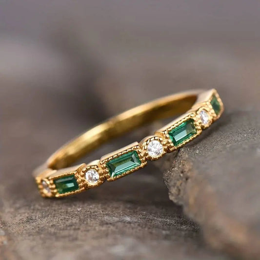 Vintage Green Zirconia Golden Ring